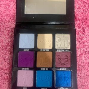 Mini controversy palette Jeffree star